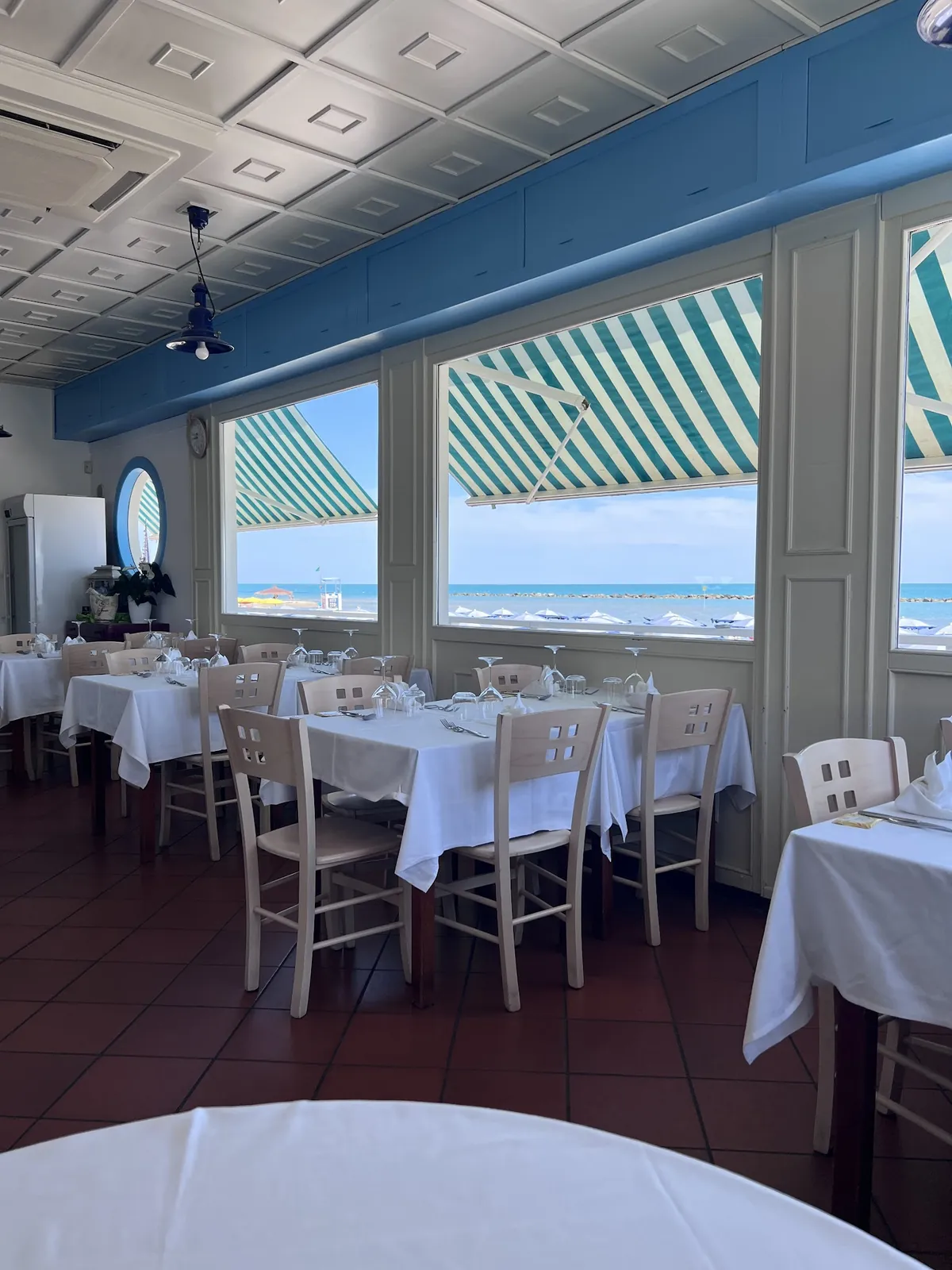 Chalet Ristorante Kirà — martinsicuro, Abruzzo