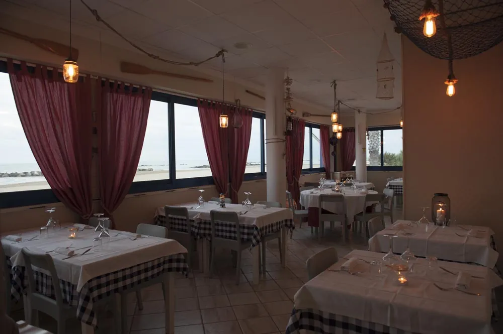 Sabbia d'Oro Restaurant & Beach Club — montesilvano, Abruzzo