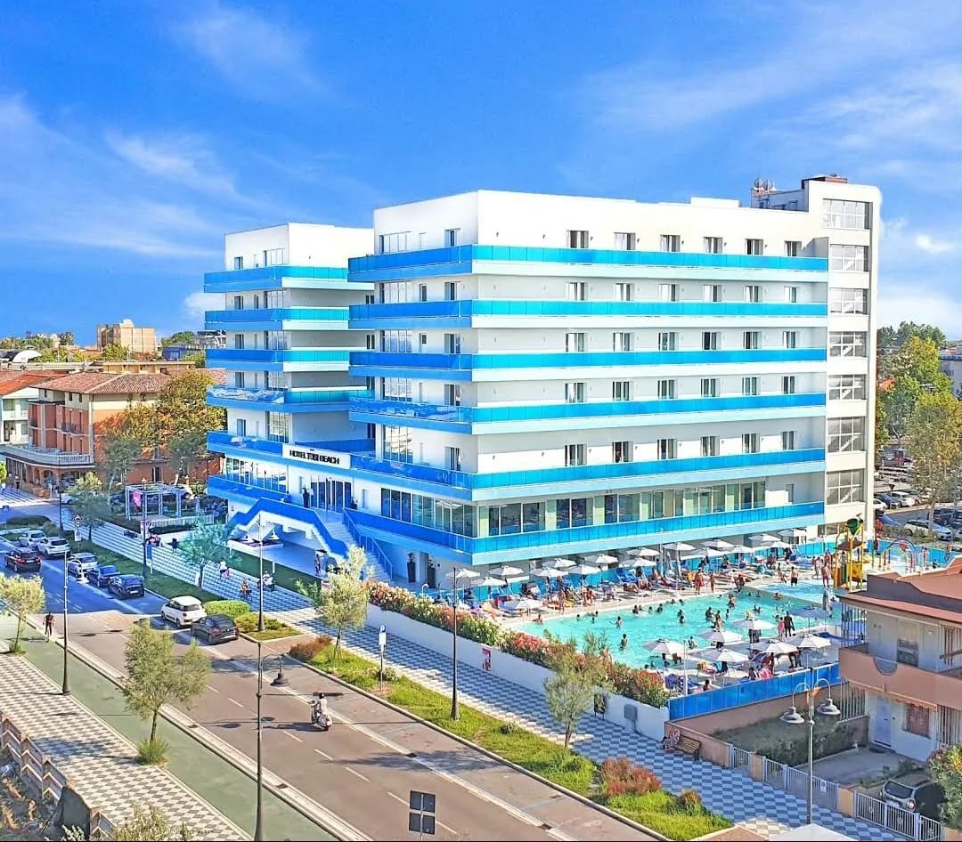 Club Family Hotel Cesenatico Tosi Beach — cesenatico, Emilia-Romagna