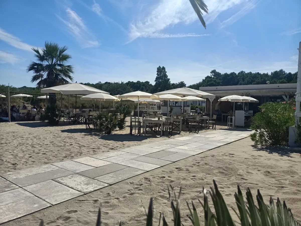 Marabou Beach Club 50 — marina di ravenna, Emilia-Romagna