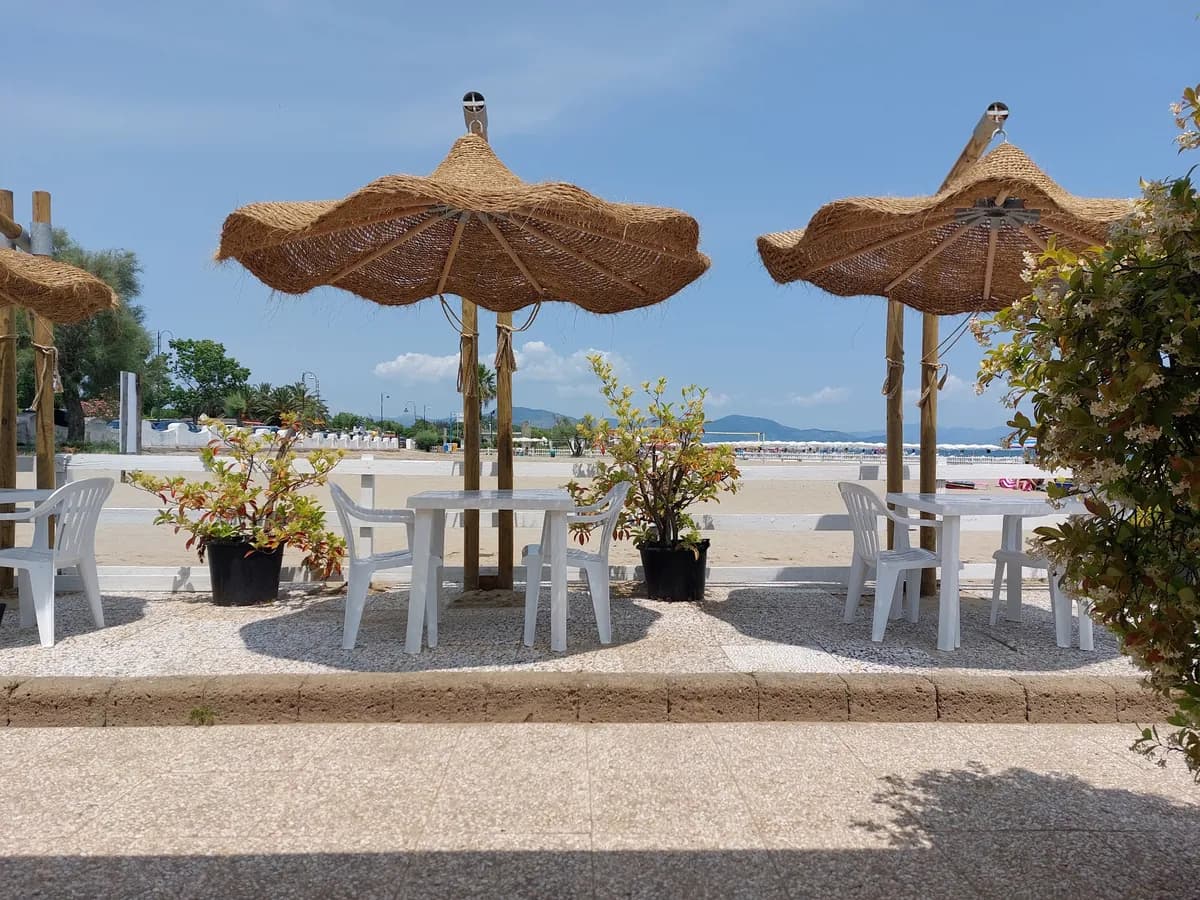 Bora Beach/Spiaggia Club — san felice circeo, Lazio