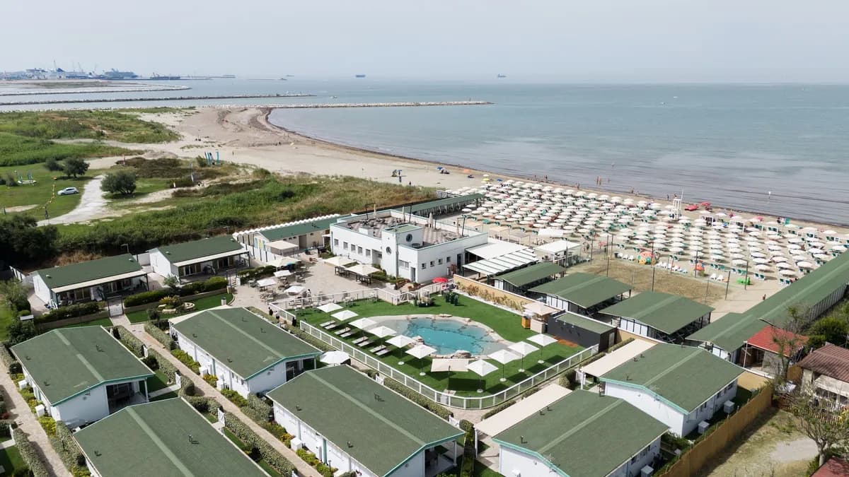 La Rondine - Stabilimento balneare - Ristorante - Chalet — calambrone, Toscana