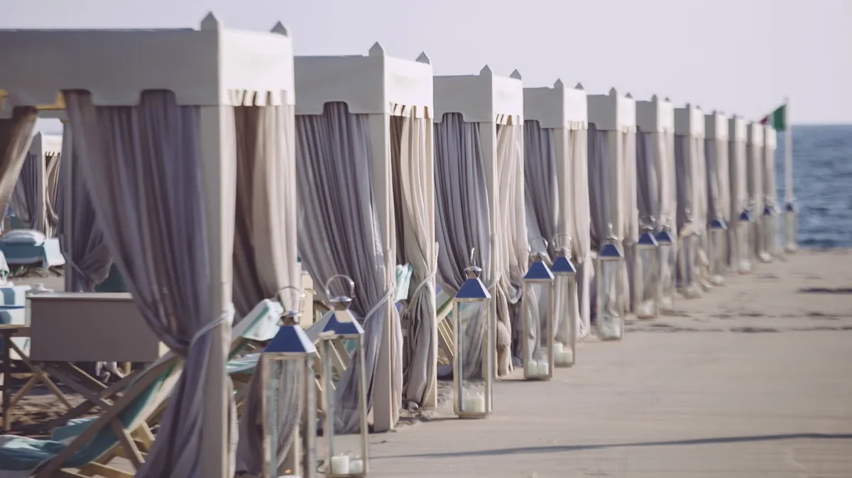 Alpemare Beach Club | Ristorante Forte dei Marmi — forte dei marmi, Toscana